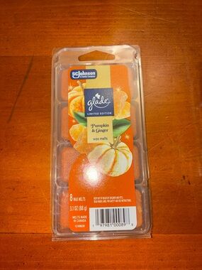 Glade Limited Edition Pumpkin & Ginger Wax Melts - Orange